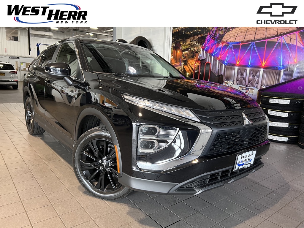 Pre-Owned 2022 Mitsubishi Outlander PHEV SEL 4D Sport