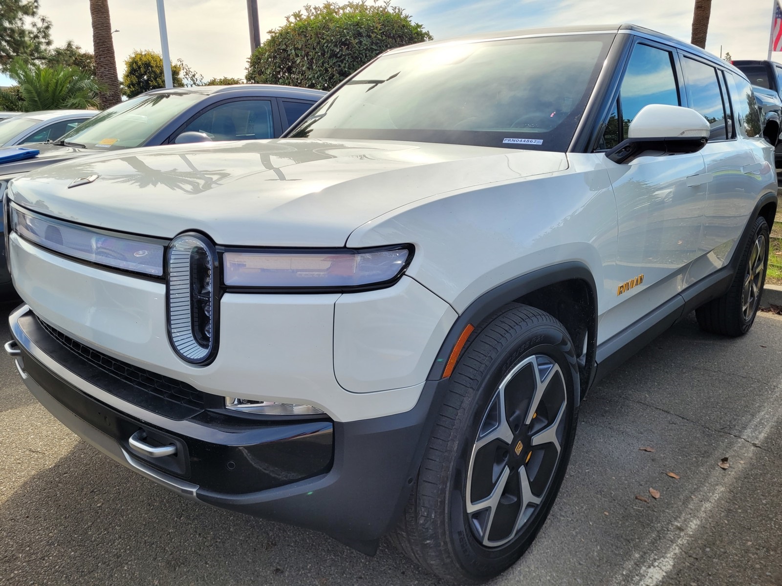 Used 2024 Rivian R1S Adventure with VIN 7PDSGABA7RN044862 for sale in Vacaville, CA