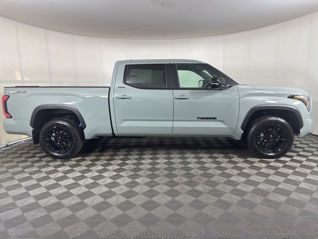 2026 Toyota Tundra Limited CrewMax photo 2