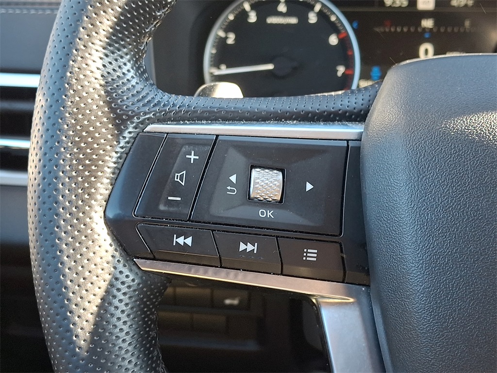 used 2022 Mitsubishi Outlander car, priced at $20,250