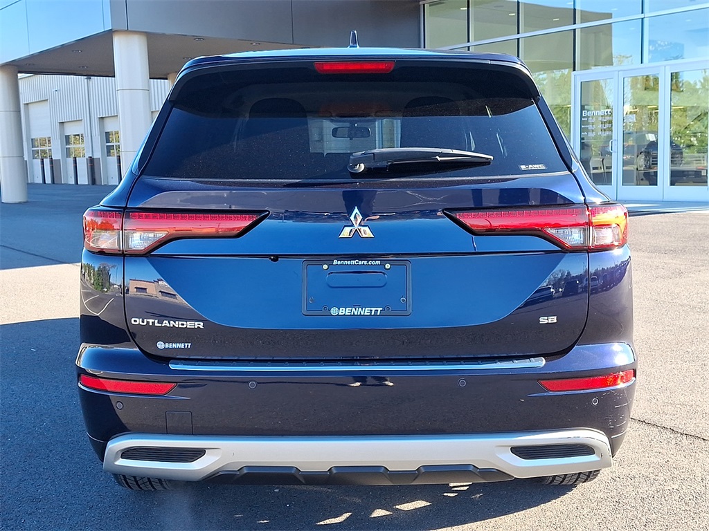 used 2022 Mitsubishi Outlander car, priced at $20,250