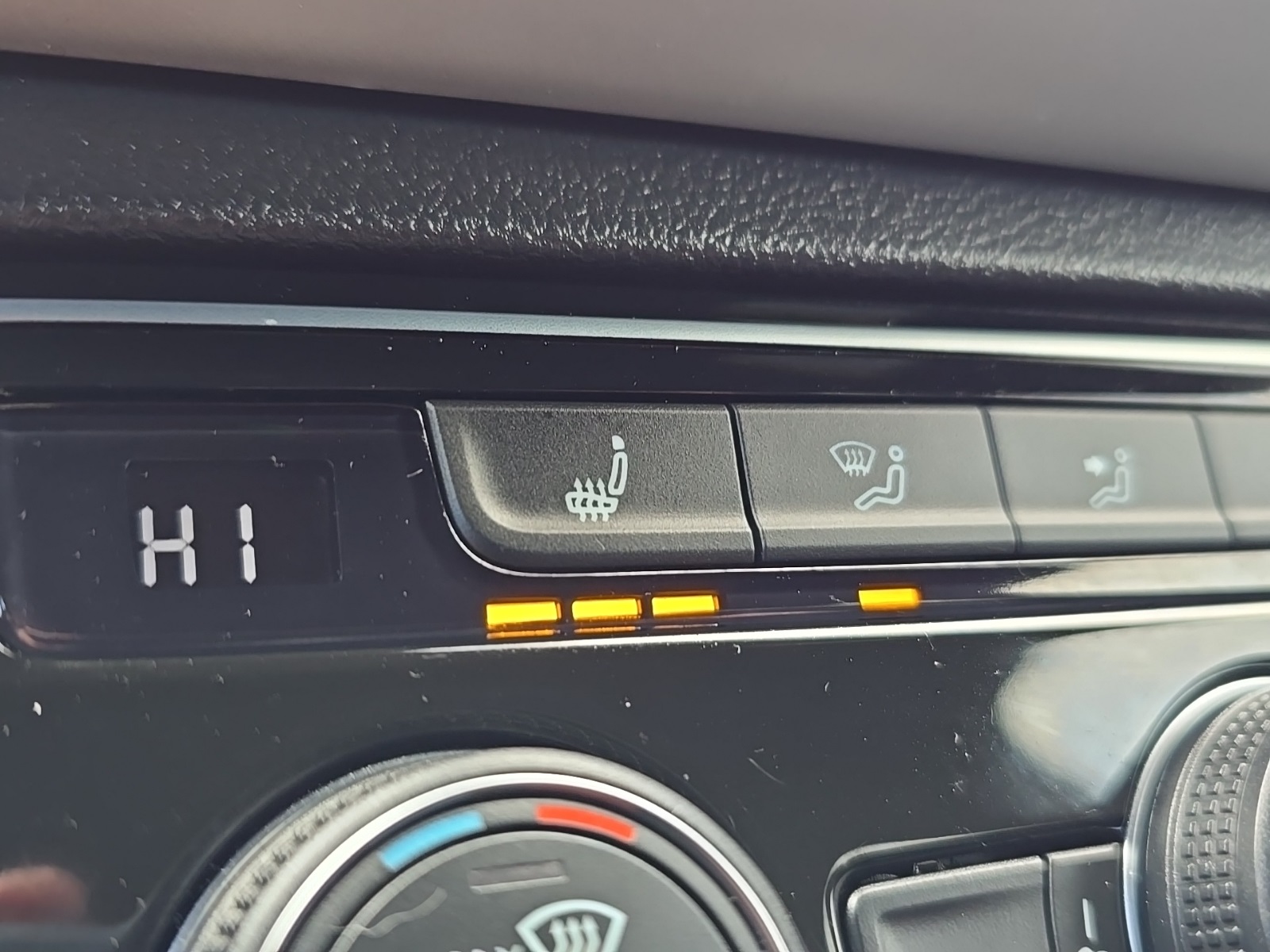 used 2023 Volkswagen Atlas Cross Sport car, priced at $32,400