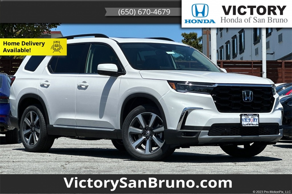 2025 Honda Pilot Touring's photo