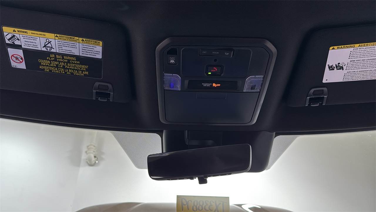 2026 Toyota Tundra Limited photo 10