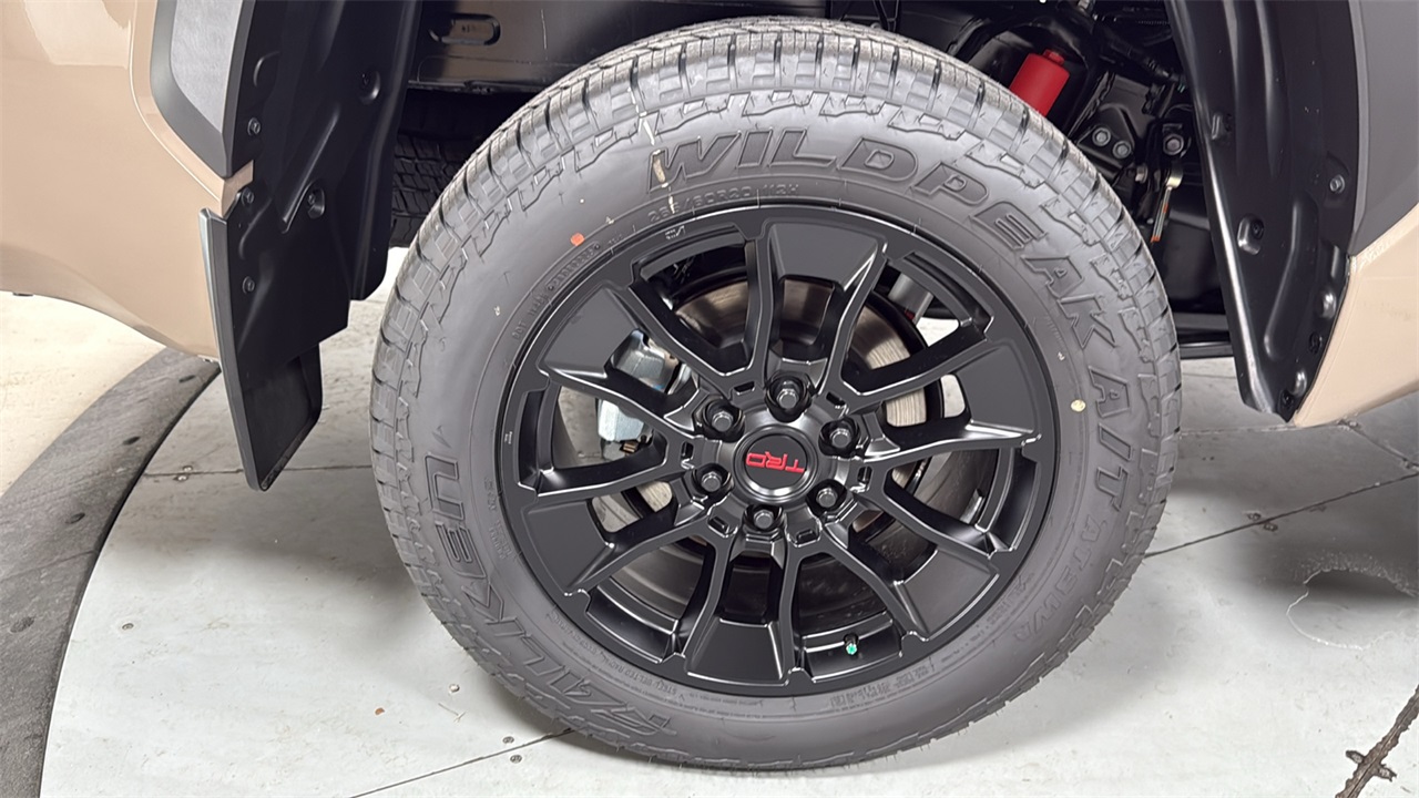 2026 Toyota Tundra Limited photo 21