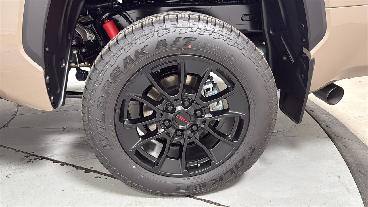 2026 Toyota Tundra Limited photo 22