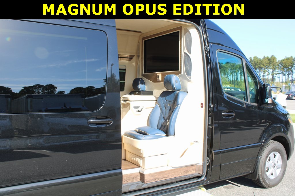 New 2022 Mercedes-Benz Sprinter 2500 High Roof SRW RWD Passenger Van for sale #MV0674 - photo 10