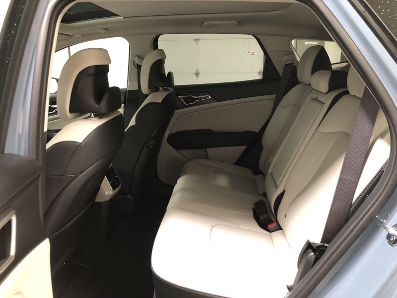 2026 Kia Sportage Hybrid EX photo 10