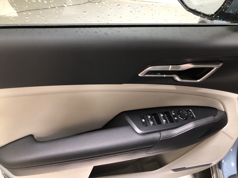 2026 Kia Sportage Hybrid EX photo 18