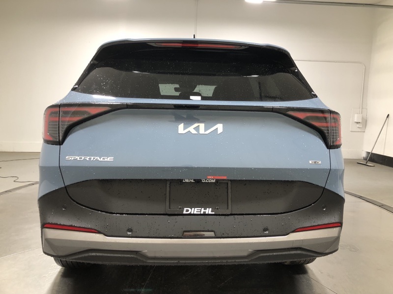 2026 Kia Sportage Hybrid EX photo 3