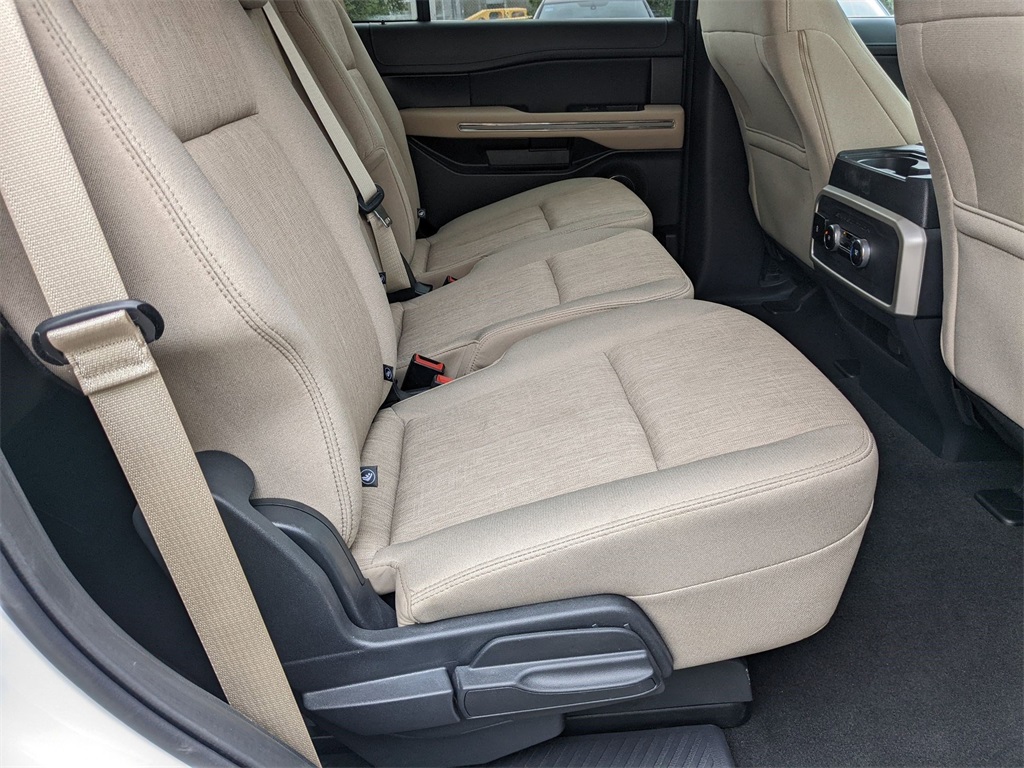 2024 Ford Expedition XLT photo 21