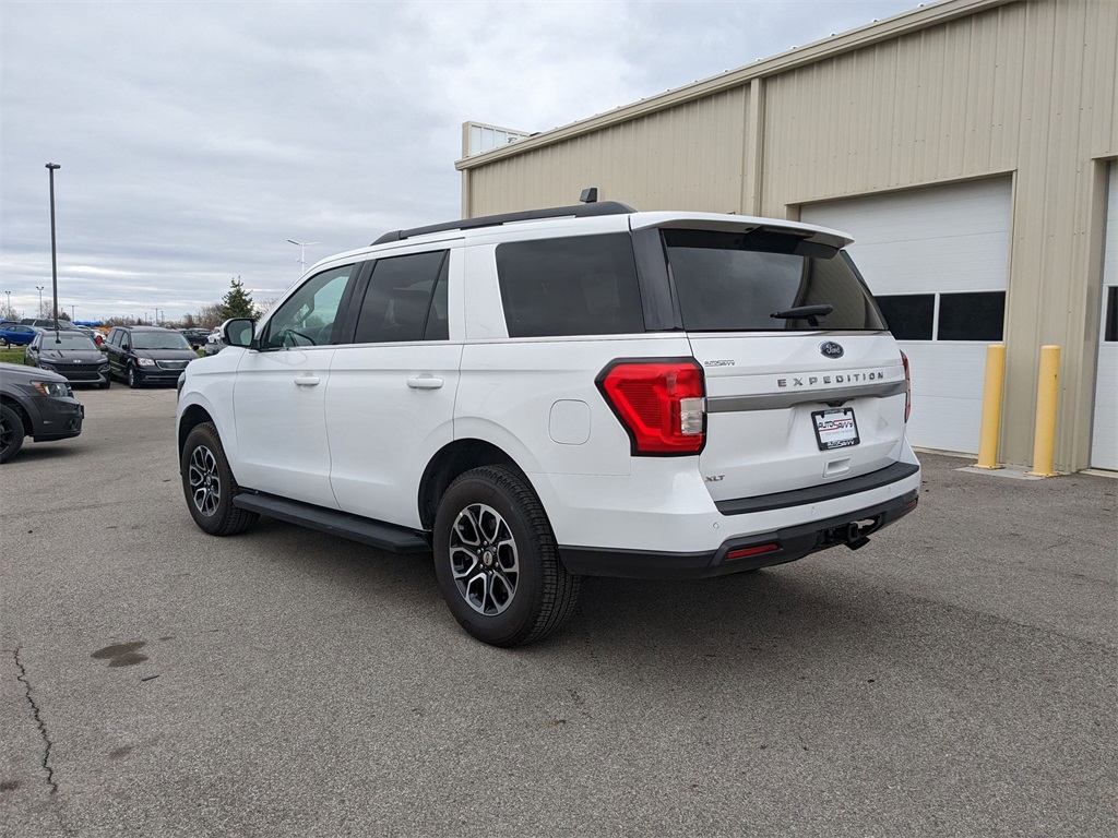2024 Ford Expedition XLT photo 4