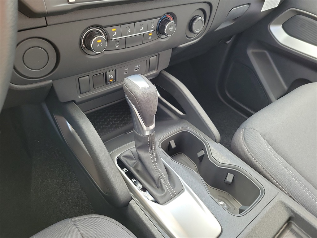 2025 Glacier White Nissan Frontier SV RWD Truck