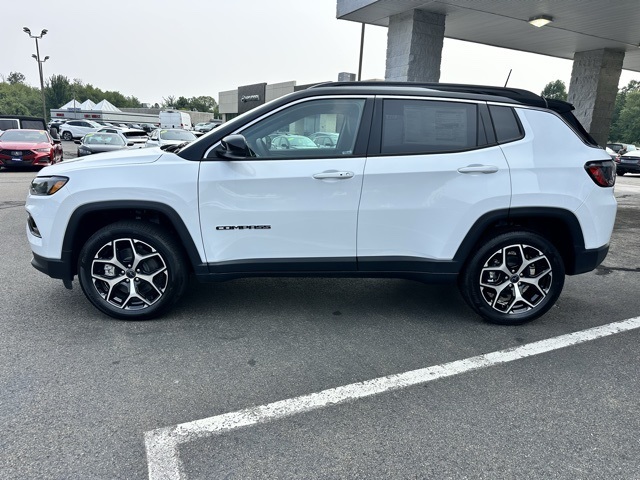 2025 Bright White Clearcoat Jeep Compass Limited 4X4 SUV
