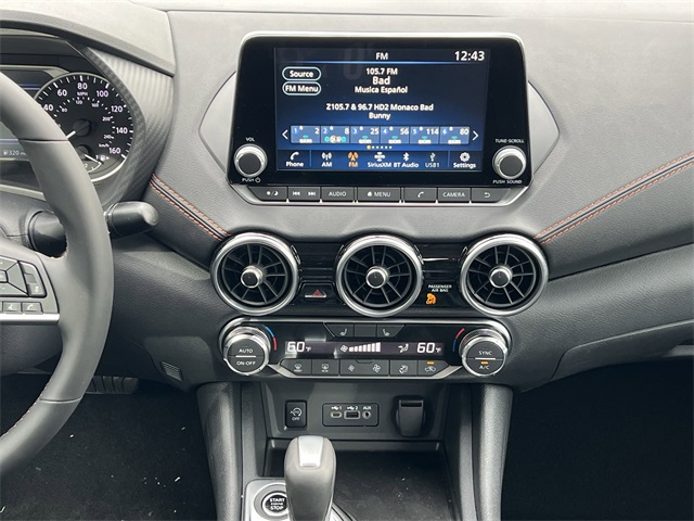 2025 Nissan Sentra SR photo 3