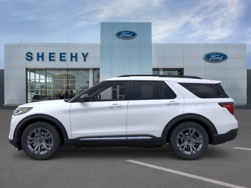 2025 Ford Explorer photo 4