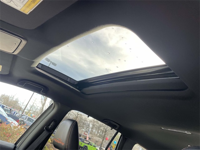 used 2022 Honda Pilot car, priced at $29,188