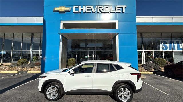 new 2026 Chevrolet Trax car, priced at $24,385