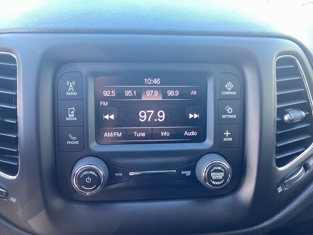 2018 Jeep Compass Latitude photo 15