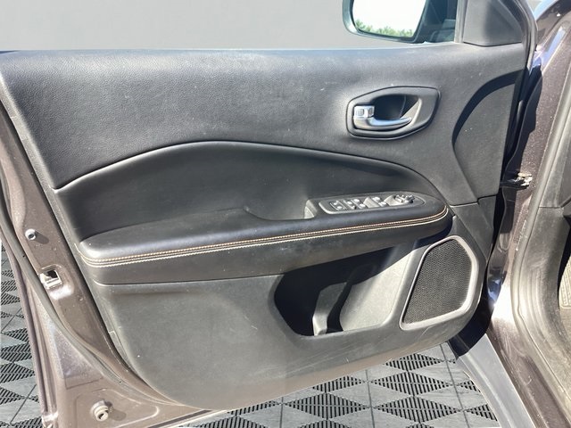 2018 Jeep Compass Latitude photo 19