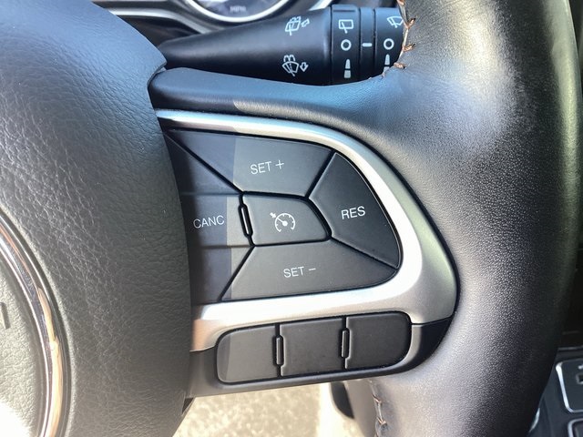 2018 Jeep Compass Latitude photo 21