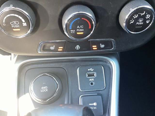 2018 Jeep Compass Latitude photo 24