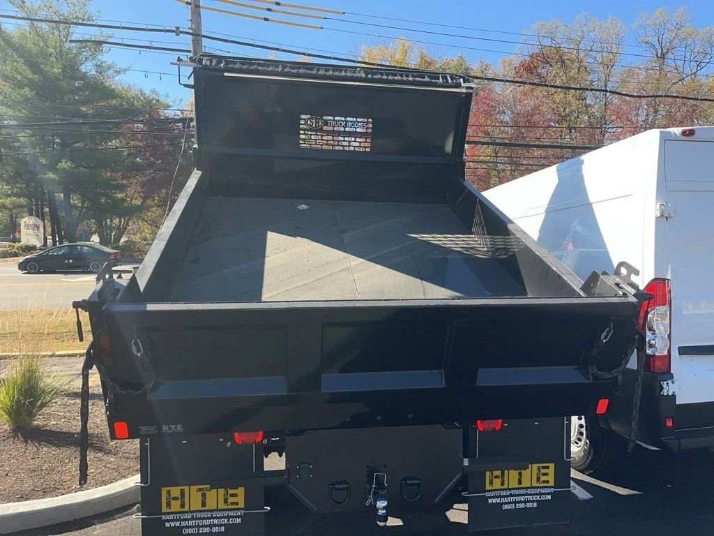 2024 Ram 3500 Tradesman photo 2