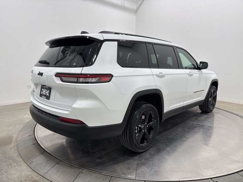 2025 Jeep Grand Cherokee Altitude X photo 4