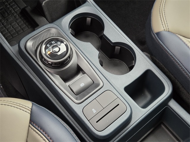 New 2025 Ford Maverick Lariat 4D Crew Cab