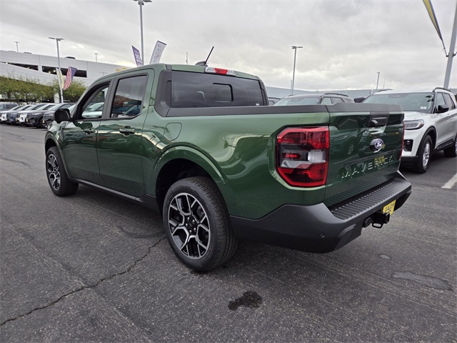 New 2025 Ford Maverick Lariat 4D Crew Cab