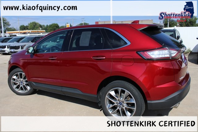 2017 Ford Edge Titanium photo 3
