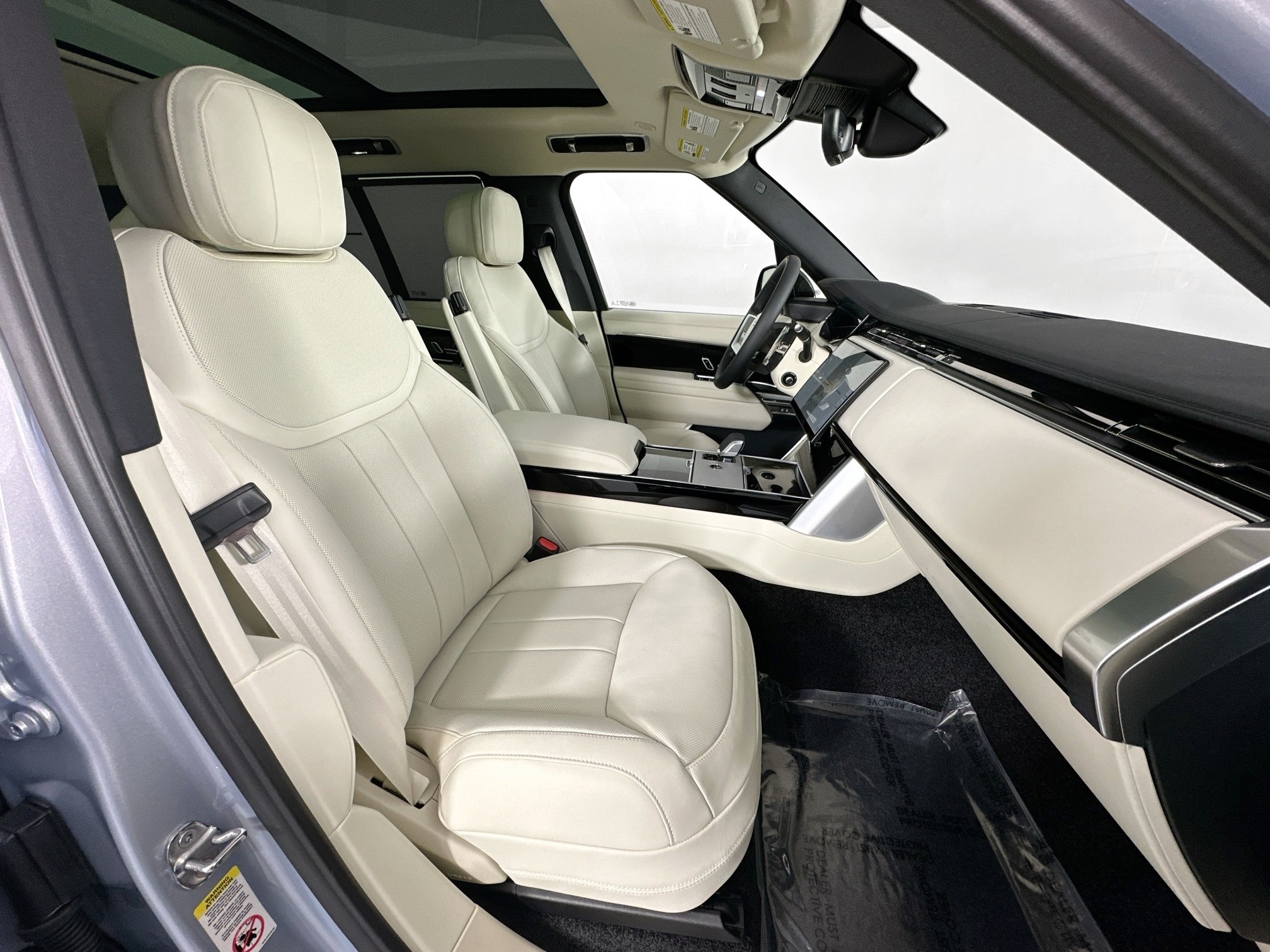 new 2026 Land Rover Range Rover car, priced at $162,390