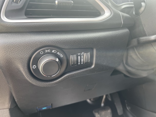 used 2025 Chrysler Voyager car, priced at $79,903