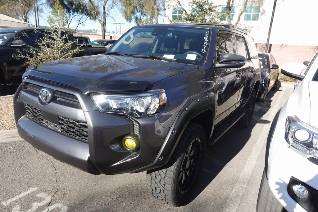 2020 Toyota 4Runner SR5 Premium's photo