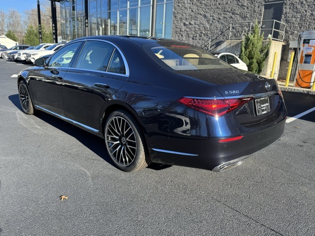 2026 Mercedes Benz S 580 4MATIC photo 4
