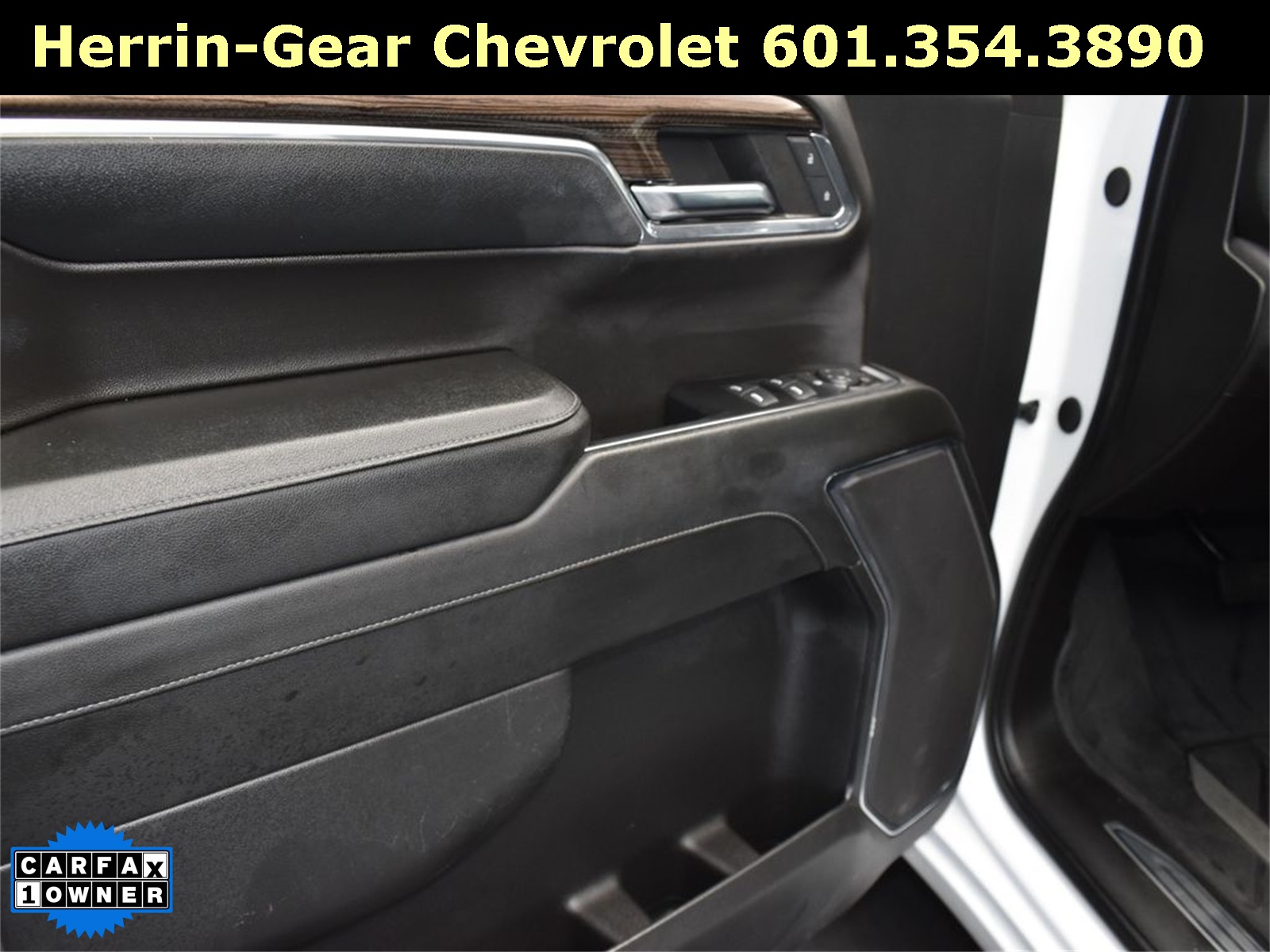 2024 Chevrolet Silverado 1500 LT photo 9