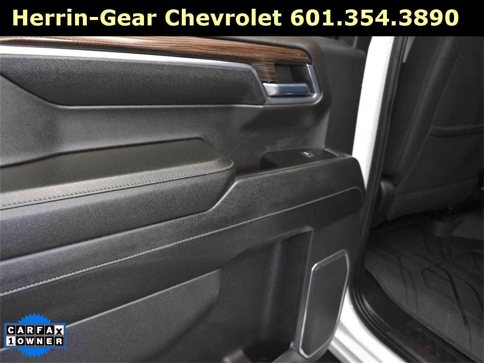 2024 Chevrolet Silverado 1500 LT photo 13
