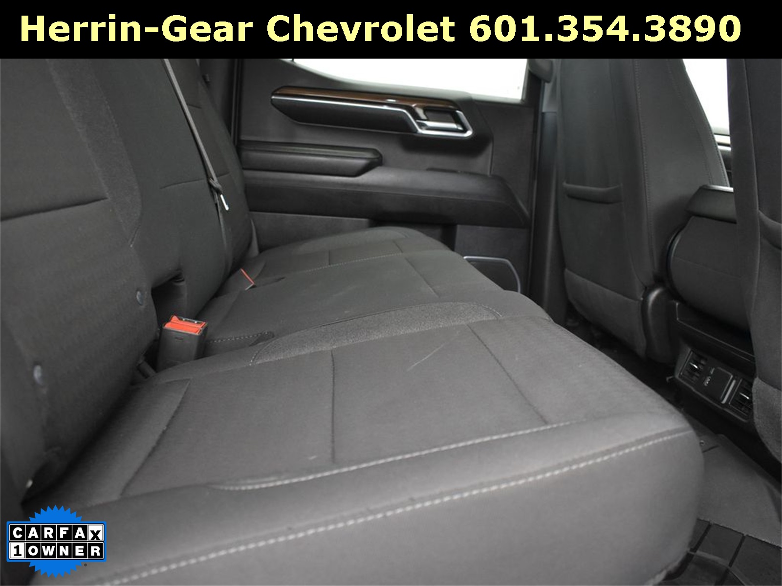 2024 Chevrolet Silverado 1500 LT photo 18