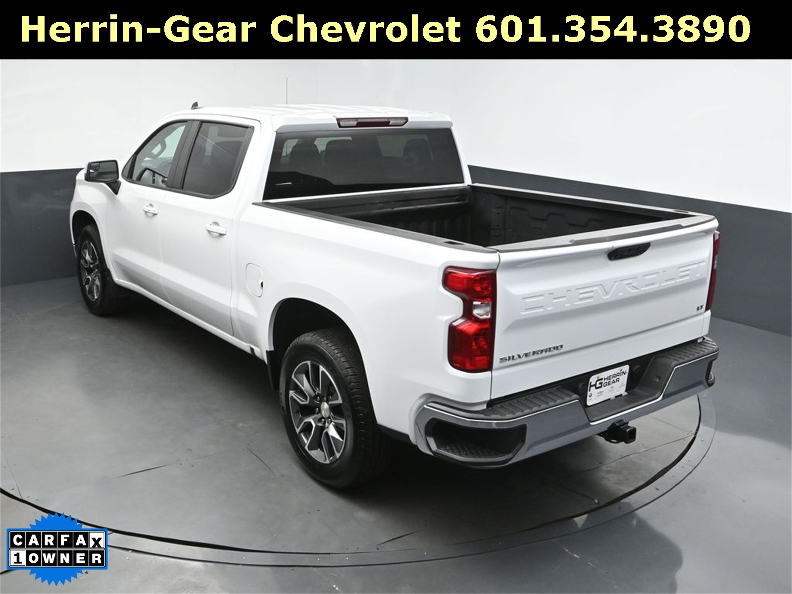2024 Chevrolet Silverado 1500 LT photo 30
