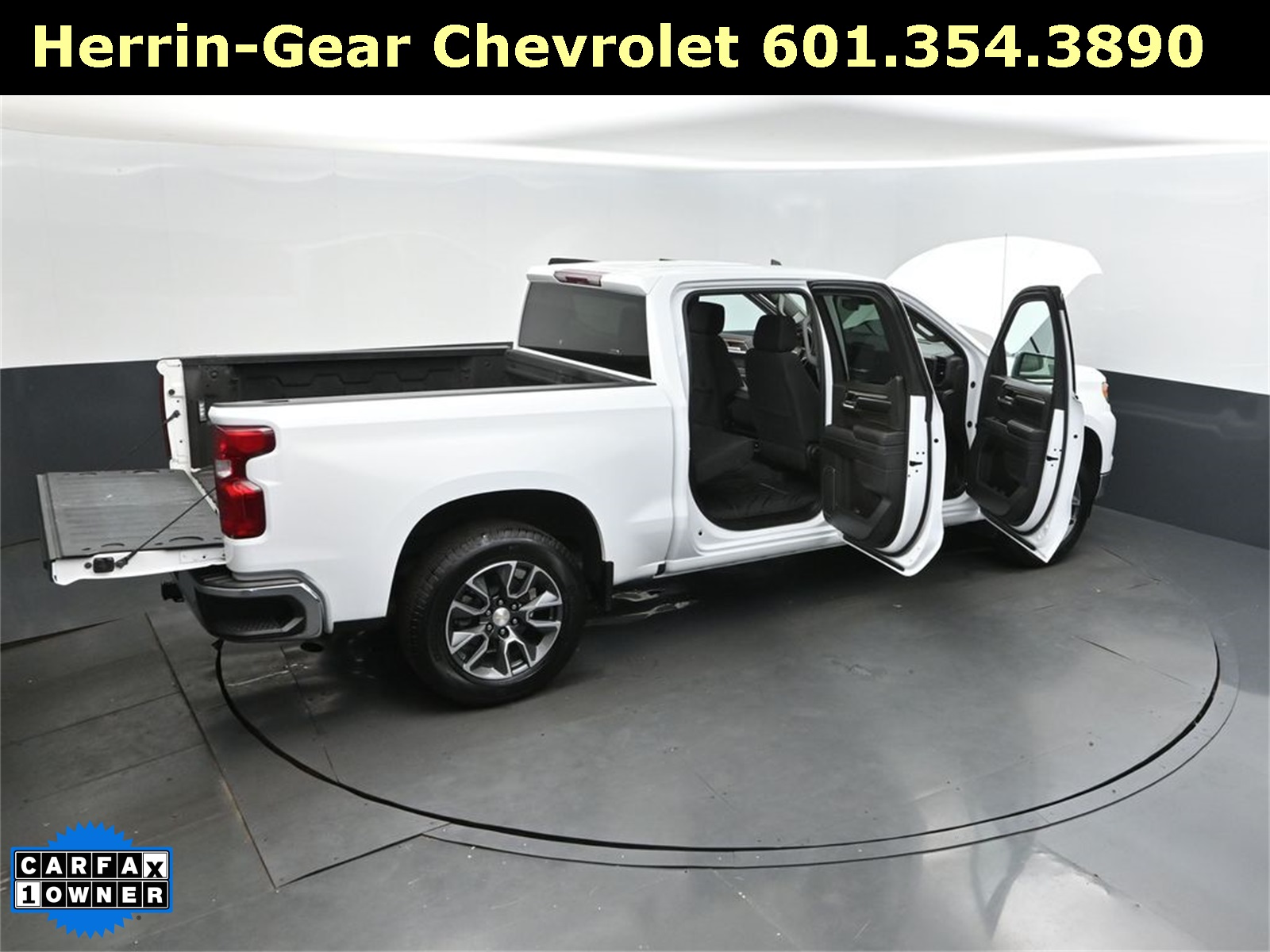 2024 Chevrolet Silverado 1500 LT photo 37