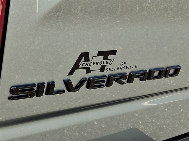 used 2025 Chevrolet Silverado 1500 car, priced at $42,587