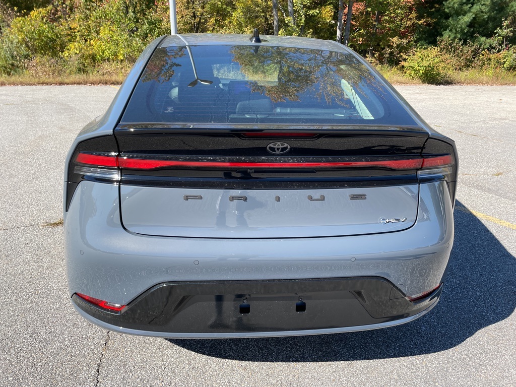 2026 Toyota Prius XLE AWD-e photo 3