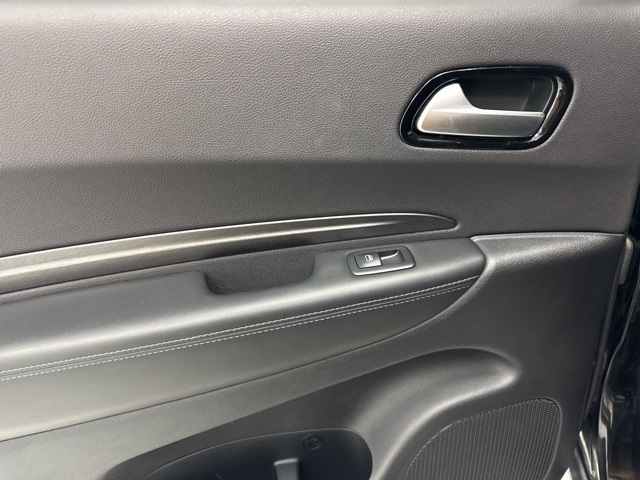 used 2023 Dodge Durango car, priced at $22,418