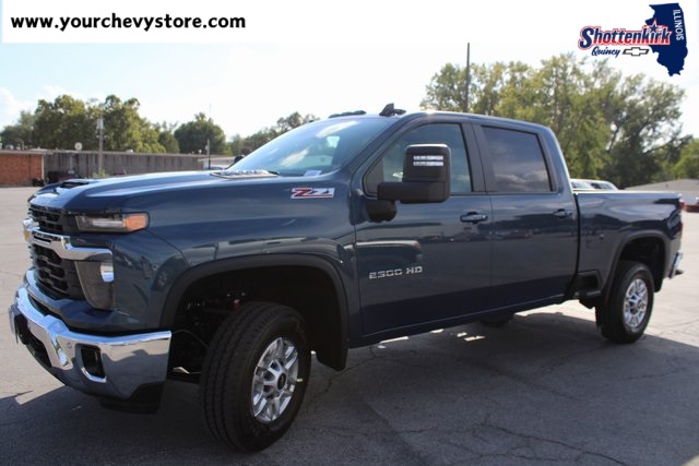 2026 Chevrolet Silverado 2500HD LT photo 2
