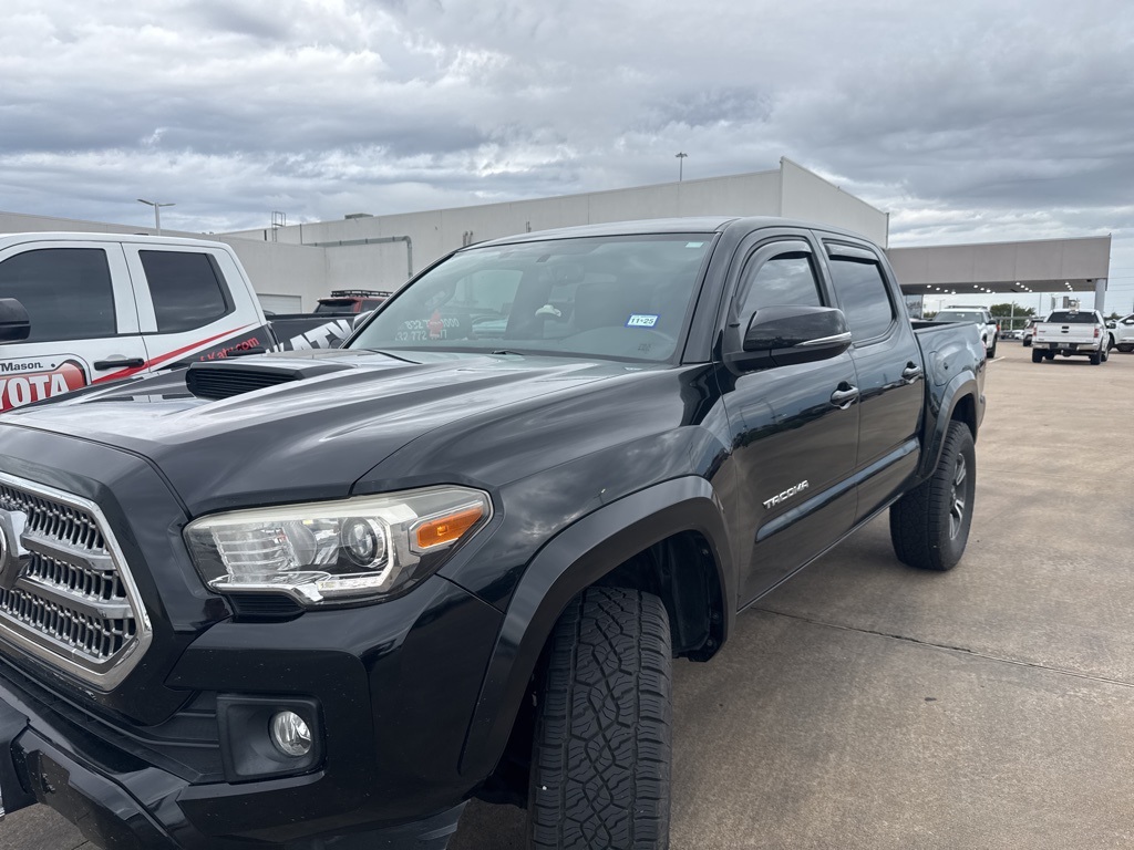 2017 Toyota Tacoma TRD Sport