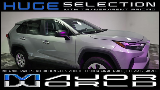 2024 Toyota RAV4 LE FWD