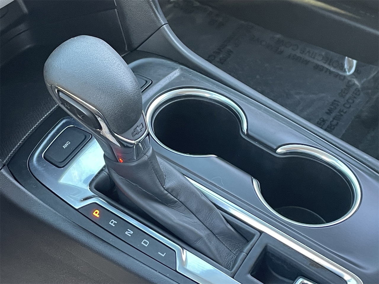 used 2024 Chevrolet Equinox car, priced at $18,999