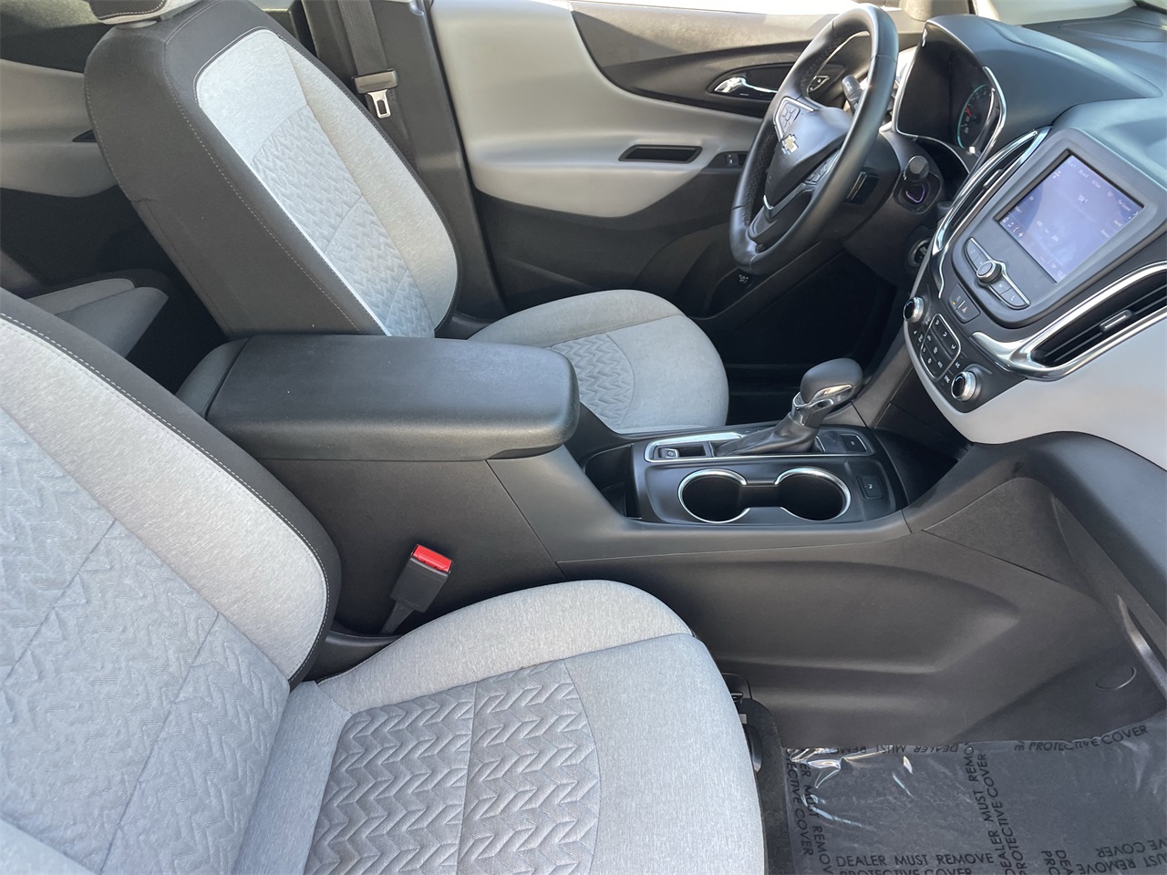 used 2024 Chevrolet Equinox car, priced at $18,999