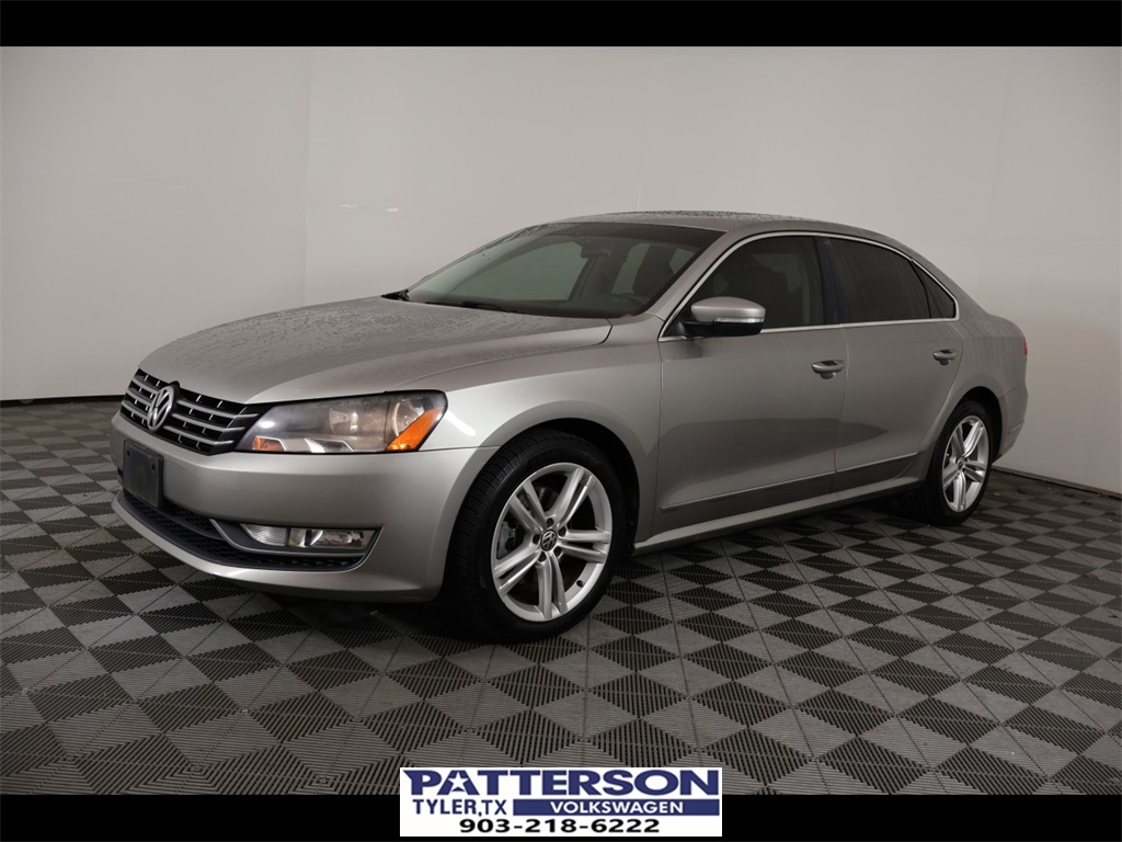 2013 Volkswagen Passat SEL