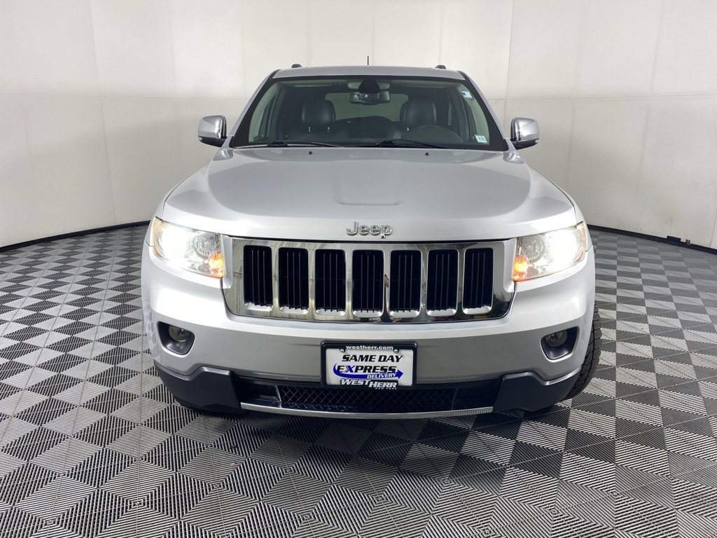 2013 Jeep Grand Cherokee Limited photo 2